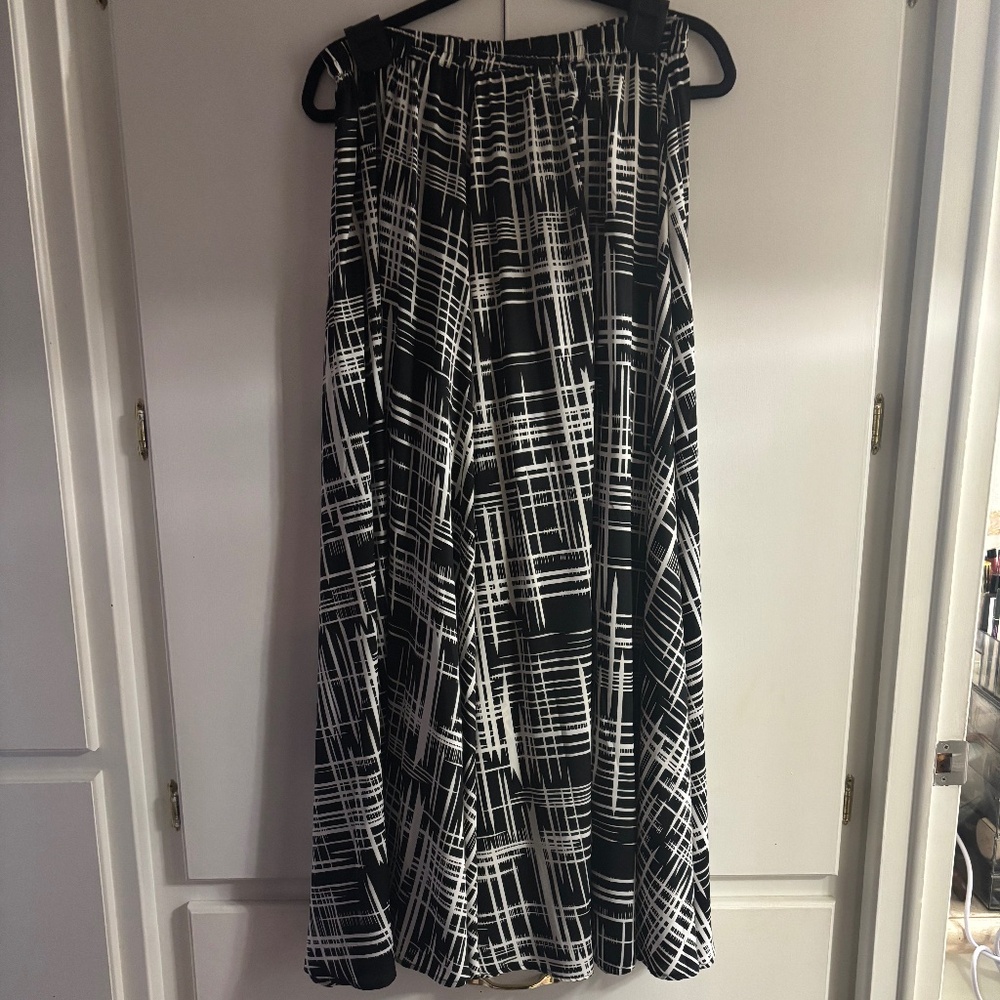 PULL ON MAXI SKIRT